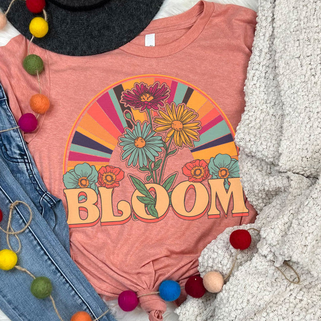 Retro Bloom - Tee
